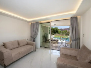 Vantaris Luxury Beach Resort