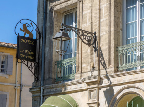 Hôtel Le Relais de Poste Arles Centre Historique