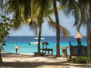 Спа-курорт Taj Coral Reef