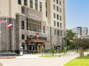 Blossom Hotel Houston, Curio Collection by Hilton