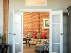 Lancaster Arts Hotel