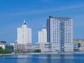 Shangri-La Manzhouli