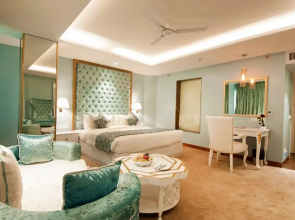 Hotel Ramhan Palace