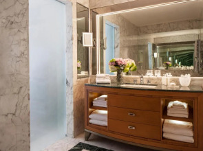 Four Seasons Hotel Milan