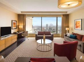 Отель Swissotel Al Ghurair 