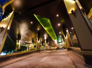 Jomtien Thani Hotel