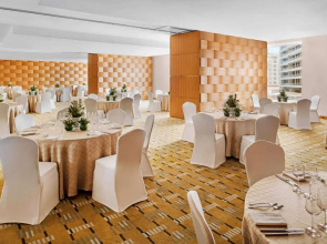Отель Novotel Dubai Al Barsha