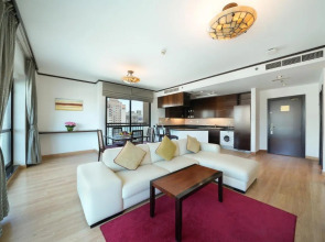 Отель Park Apartments Dubai, an Edge by Rotana