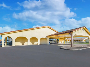 Americas Best Value Inn Bonham