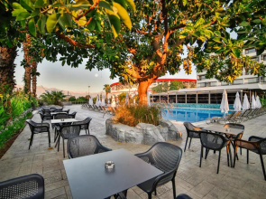 Nashira City Resort