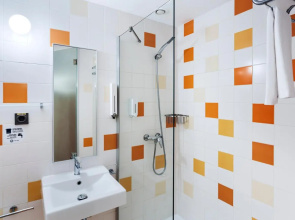B&B Hotel Valencia Aeropuerto