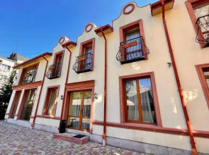 Leohostel