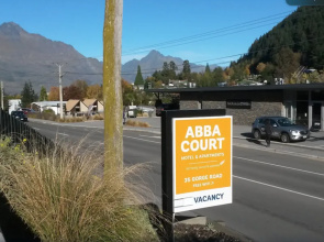 Abba Court Motel & Apartments
