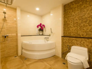 Отель Crystal Palace Pattaya