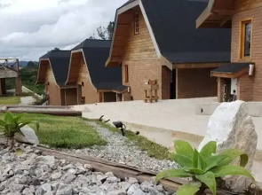Pousada Grom's Village