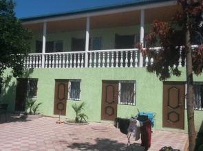 Guest house Zhemchuzhina
