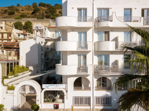 Albatros Beach Hotel