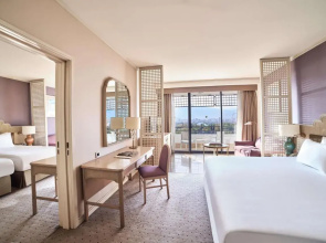 Rixos Downtown Antalya All Inclusive - The Land of Legends Access