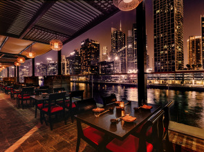 Renaissance Business Bay Hotel