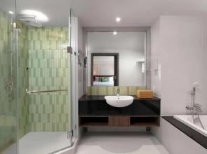 Novotel Living Bangkok Sukhumvit Legacy