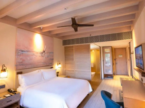 Saadiyat Rotana Resort and Villas