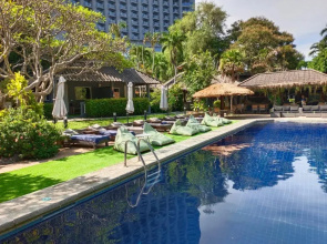Let's Hyde Pattaya Resort & Villas