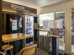 B&B HOTEL Avignon (1)