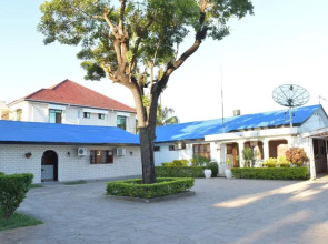 Chukwani Executive Inn