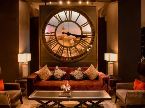 Отель Shanghai Mansion Bangkok