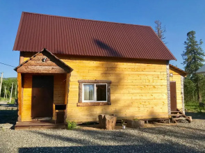 Chalet on Svobodnaya street