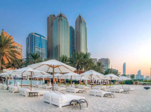 Sheraton Abu Dhabi Hotel & Resort