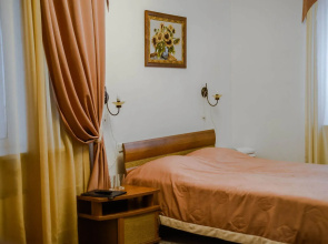Gostinitsa Kedrovaya