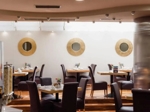 Acropolis Select Hotel