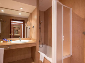 Отель Htop Amaika & SPA - Adults Only