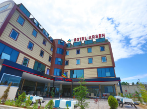 Arsen Hotel
