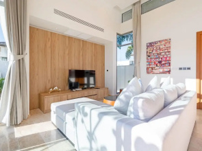 Shambhala Grand Villa - Private Pool Villas by Escape Villas