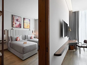 Revier Hotel - Dubai