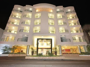 Hotel Atrium Plaza