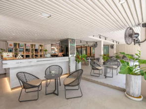 Novotel Living Bangkok Sukhumvit Legacy