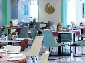 Queen Elizabeth 2 Hotel by Accor