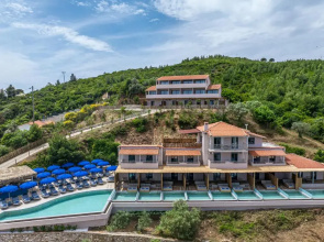 Petra Nera Skiathos