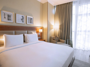 Hilton Garden Inn Dubai Deira