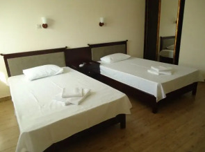 Beniya Guest House