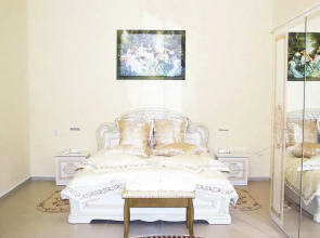 Отель Империал