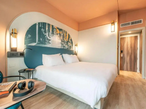 Отель Mercure Bologna Centro