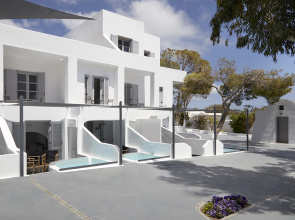 Kalisti Hotel & Suites