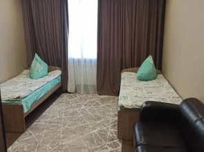 Gostevaya Kompaniya Severnaya Living Quarters