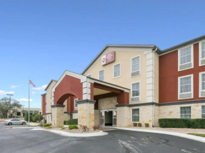 Best Western Plus Georgetown Inn & Suites