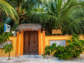 Stingray Beach Inn