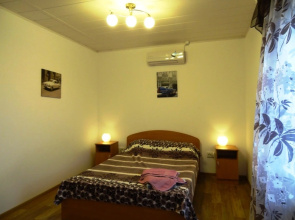 Guest House Na Oktyabrskoy 33
